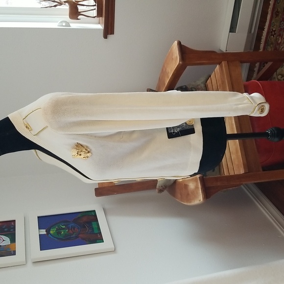 ST. JOHN Vintage 90s Naval Cardigan with Brooch Ecru Gold Medium NWT - Picture 6 of 12
